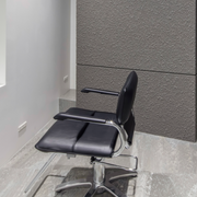 Captain II Styling Chair lifestyle salon photo